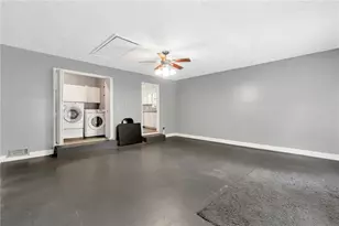 4097 Stacy Ln, Snellville, GA 30039 - Photo 15