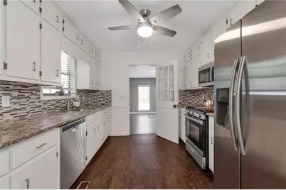 4097 Stacy Lane, Snellville, GA 30039 - Photo 11