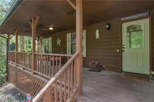 4097 Stacy Ln, Snellville, GA 30039 - Photo 3