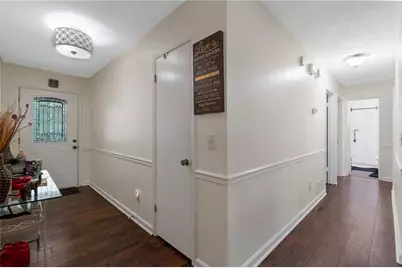 4097 Stacy Lane, Snellville, GA 30039 - Photo 5