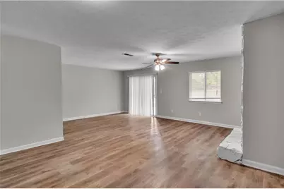 5796 Bobbin Lane, Lithonia, GA 30058 - Photo 5