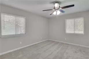 5796 Bobbin Ln, Lithonia, GA 30058 - Photo 9