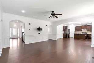 2635 Azalea Bluff Dr, Cumming, GA 30041 - Photo 17
