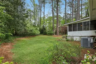 2030 Woodbine Terrace NE, Atlanta, GA 30329 - Photo 31