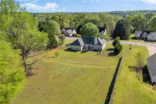 678 Bailey Dr, Jefferson, GA 30549 - Photo 31