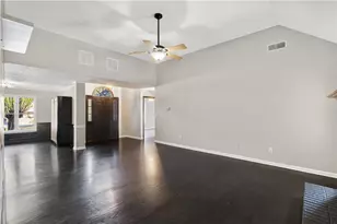 233 Ivy Creek Dr, Loganville, GA 30052 - Photo 7