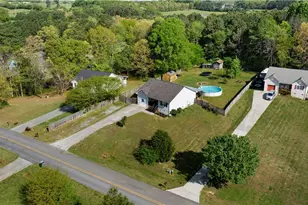 352 Buck Blvd SE, Calhoun, GA 30701 - Photo 3