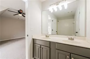 566 Shadow Oaks Dr, Stone Mountain, GA 30087 - Photo 15