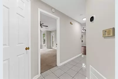 1001 McGill Park Avenue NE, Atlanta, GA 30312 - Photo 9