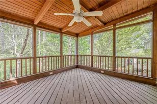 13070 Magnolia Crescent Dr, Roswell, GA 30075 - Photo 35