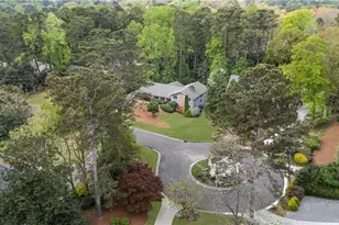 675 Weatherly Ln Ln, Sandy Springs, GA 30328 - Photo 57