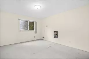 675 Weatherly Ln Ln, Sandy Springs, GA 30328 - Photo 35