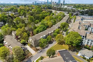 1327 Peachtree View NE, Brookhaven, GA 30319 - Photo 43