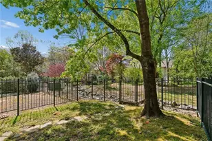 1327 Peachtree View NE, Brookhaven, GA 30319 - Photo 39