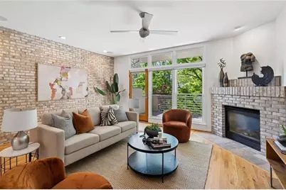 1327 Peachtree View NE, Brookhaven, GA 30319 - Photo 9