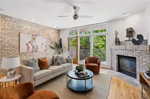 1327 Peachtree View NE, Brookhaven, GA 30319 - Photo 9