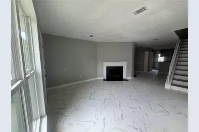 491 Prince Of Wales, Stone Mountain, GA 30083 - Photo 5