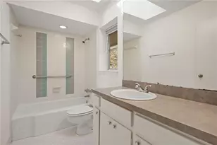 705 Edgewater Trail NW, Sandy Springs, GA 30328 - Photo 29