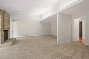 705 Edgewater Trail NW, Sandy Springs, GA 30328 - Photo 15