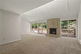 705 Edgewater Trail NW, Sandy Springs, GA 30328 - Photo 3