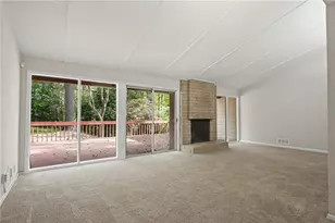 705 Edgewater Trail NW, Sandy Springs, GA 30328 - Photo 13