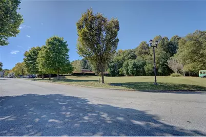 10146 Carlin Drive, Covington, GA 30014 - Photo 9