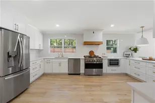 403 Rockbridge Road SW, Lilburn, GA 30047 - Photo 11