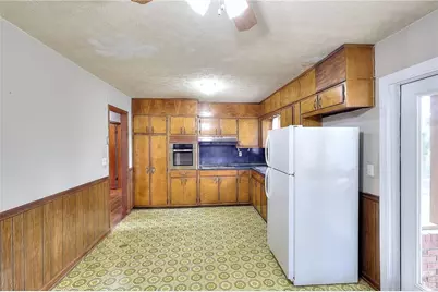 2261 Clairmont Circle, Snellville, GA 30078 - Photo 7