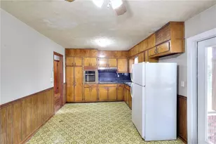 2261 Clairmont Circle, Snellville, GA 30078 - Photo 7