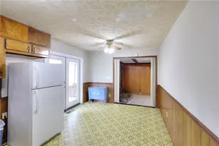 2261 Clairmont Circle, Snellville, GA 30078 - Photo 9