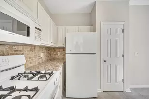 631 Windcroft Cir NW, Acworth, GA 30101 - Photo 13