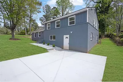 3706 Chesapeake Way, Atlanta, GA 30344 - Photo 3