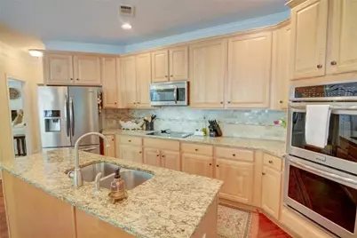 3660 Highcroft Circle NW, Peachtree Corners, GA 30092 - Photo 3