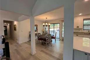 8555 Colony Club Dr, Alpharetta, GA 30022 - Photo 19