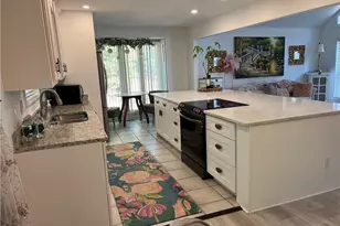 8555 Colony Club Dr, Alpharetta, GA 30022 - Photo 13