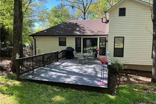 8555 Colony Club Dr, Alpharetta, GA 30022 - Photo 53