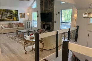 8555 Colony Club Dr, Alpharetta, GA 30022 - Photo 5