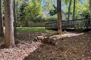 8555 Colony Club Dr, Alpharetta, GA 30022 - Photo 49