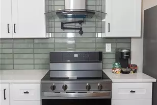 2425 Hillside Ave, Decatur, GA 30032 - Photo 9