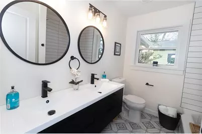 2425 Hillside Avenue, Decatur, GA 30032 - Photo 13