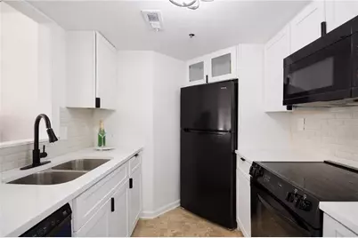 1 Biscayne Drive NW #705, Atlanta, GA 30309 - Photo 3