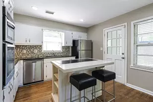 1517 Gaylor Cir SE, Smyrna, GA 30082 - Photo 9