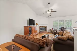 304 Allegheny Ave, Dallas, GA 30132 - Photo 7