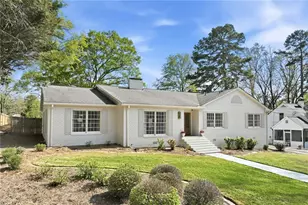 1104 Lanier Ave, Gainesville, GA 30501 - Photo 9