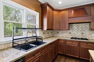 832 Dolly Ave, Atlanta, GA 30331 - Photo 13