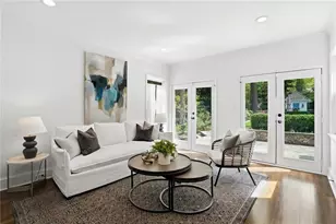 3975 Peachtree Dunwoody Rd NE, Atlanta, GA 30342 - Photo 15