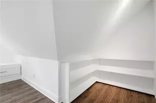 3975 Peachtree Dunwoody Rd NE, Atlanta, GA 30342 - Photo 31