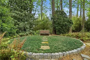 3975 Peachtree Dunwoody Rd NE, Atlanta, GA 30342 - Photo 37