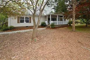 5155 Strickland Rd, Gainesville, GA 30507 - Photo 3