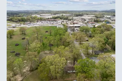 119 Erwin Street, Calhoun, GA 30701 - Photo 7